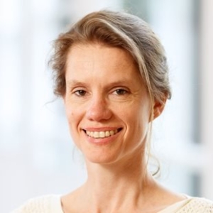 Dr Stefanie Henriet